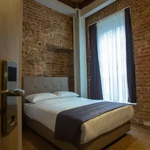 Jurnal Hotel Istanboel